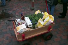 The "Bollerwagen" with all you need for a Kohlfahrt