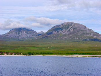 Picture of the Paps of Jura