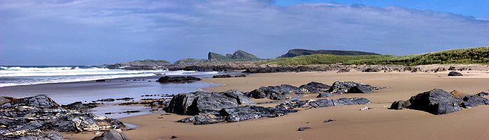 Picture of the beach at Saligo Bay