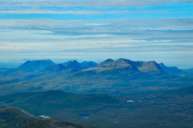 Picture of mountains on the horizon
