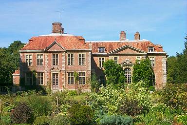 Heale House from the gardens